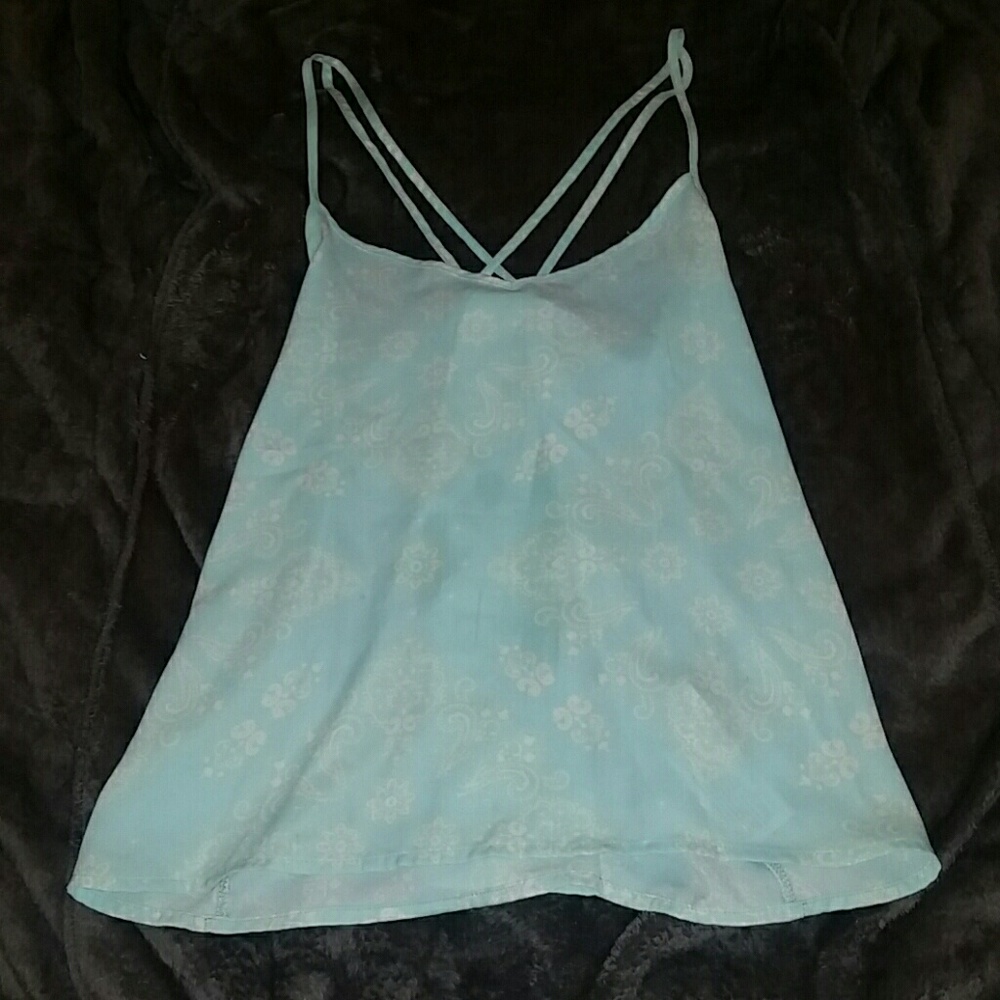 Flowy tank!